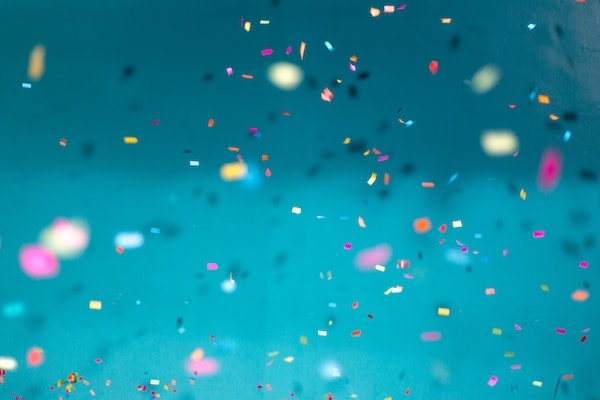 confetti img